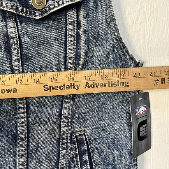 Vintage NBA Chicago Bulls Mens XL Jean‎ Denim 100% Cotton Vest Acid Washed NWT - Picture 4 of 9